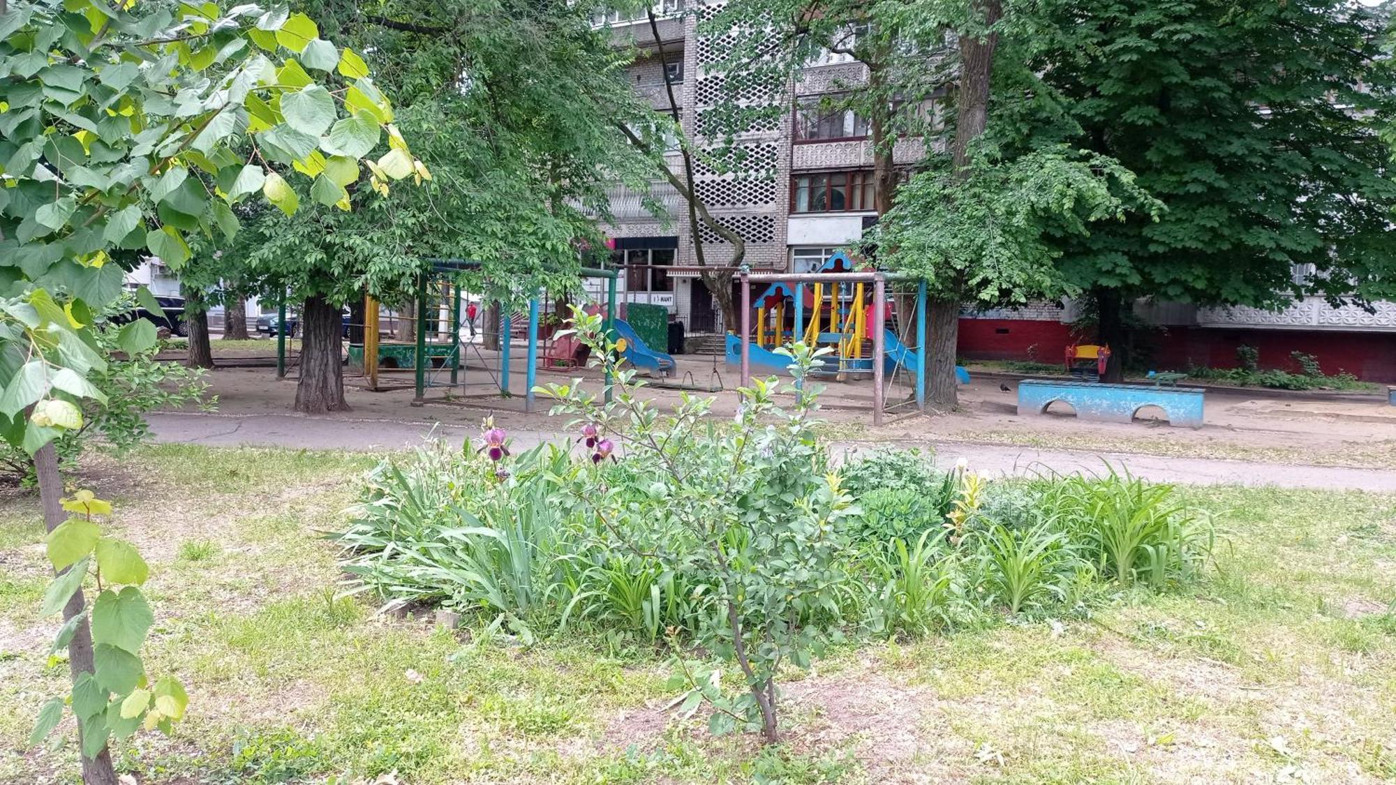 Білі 1 Кімнатні Апартаменти Сіті- Центр 4 Поверх 9 Поверхового Будинку Mykolaiv Exterior foto